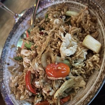 Jade Eatery & Lounge - Chicken basil fried rice - Asian Fusion Near Me - Hicksville, New York