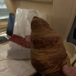 Brioche Dorée - Croissant