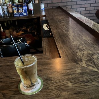 Jefferson Inn - Jameson - Dive Bars Near Me - Chicago, Illinois