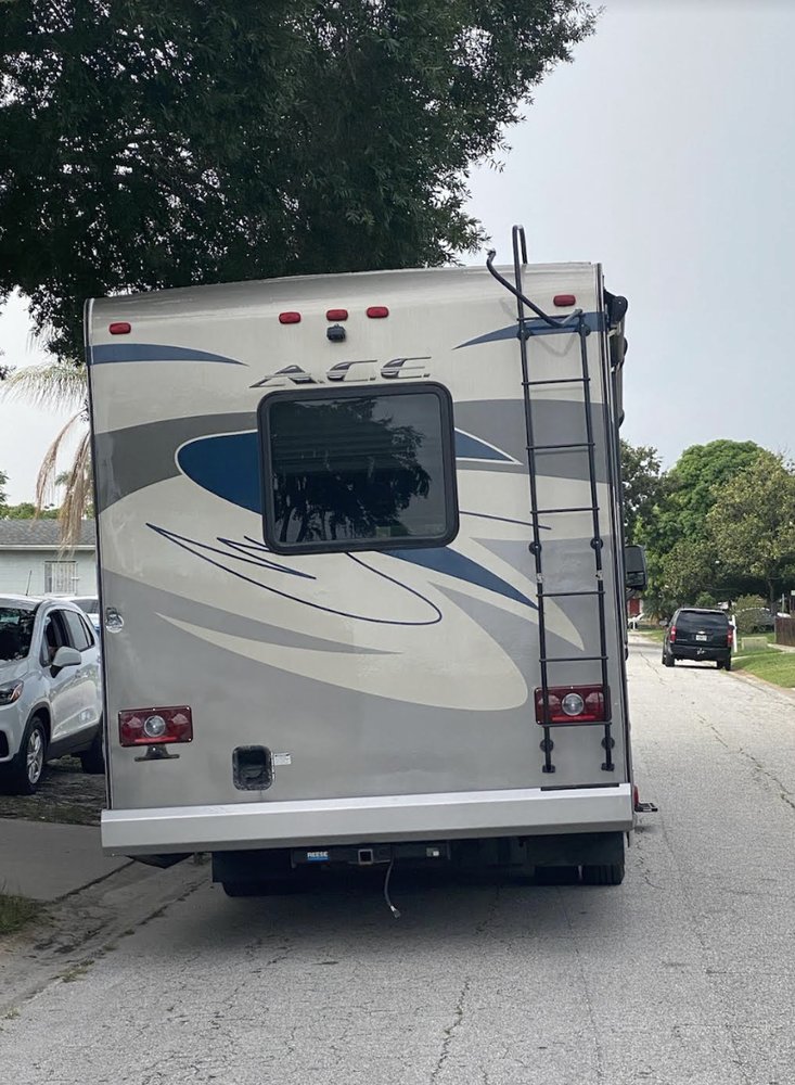 FLORIDA COACH TRADER Updated October 2024 3830 W Cypress St, Tampa