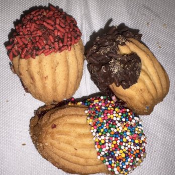 Madonia Brothers Bakery - cookies - Bakeries Near Me - Bronx, New York Madonia Brothers Bakery - cookies - Bakeries Near Me - Bronx, New York