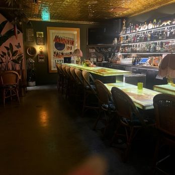 Joliet Restaurant and Bar - Cafes Near Me - Playa Vista, California