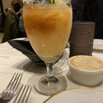 Ghidotti's - Gross drink - Italian Near Me - Park City, Utah