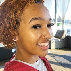 Salon Dayvion - Just a haircut & a smile :)
