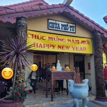 Chua Pho Tu - Main entrance to meditation and prayer room. - Buddhist Temples Near Me - Hayward, California Chua Pho Tu - Main entrance to meditation and prayer room. - Buddhist Temples Near Me - Hayward, California