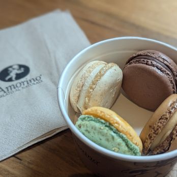 Amorino Gelato - Vanilla, chocolate, caramel, and coconut mango lime macarons - Desserts Near Me - Raleigh, North Carolina