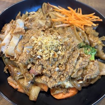 CoCoCurry - Pad see ew - Thai Near Me - San Diego, California CoCoCurry - Pad see ew - Thai Near Me - San Diego, California