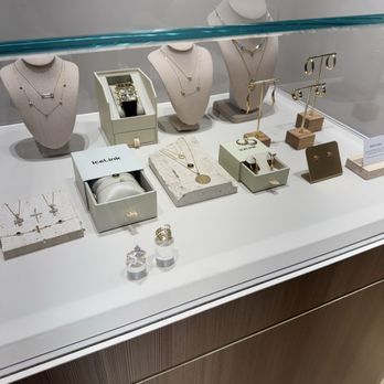 IceLink - Jewelry Near Me - Glendale, California IceLink - Jewelry Near Me - Glendale, California