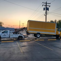 Alton Area Towing And Repair