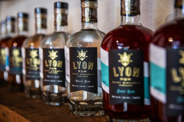 LYON RUM // Windon Distilling Company by null