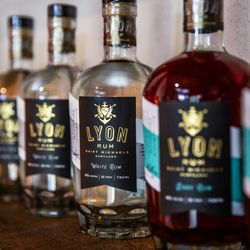 LYON RUM // Windon Distilling - LYON RUM Tasting Room & Spirit Shop