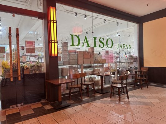 Daiso - Japanese Household Goods by null