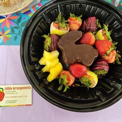 Edible Arrangements - So cute.