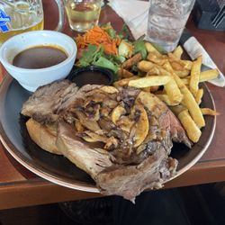 Duffy's Neighbourhood Pub - Friday Special Prime Rib Sandwich $25CAD=$18USD