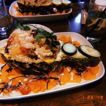 Galae Thai - Pineapple fried rice: with shrimp and chicken - Thai Near Me - Alexandria, Virginia