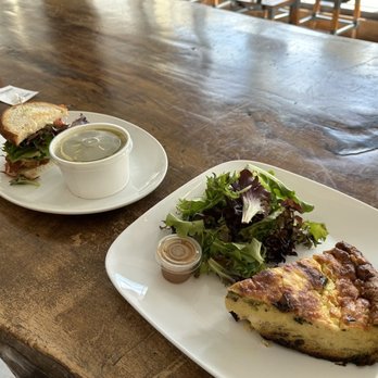 Europane - Left to right: Strawberry Lemonade, Basil Pesto sandwich with chicken pozole, Veggie Frittata with a side salad - Bakeries Near Me - Pasadena, California