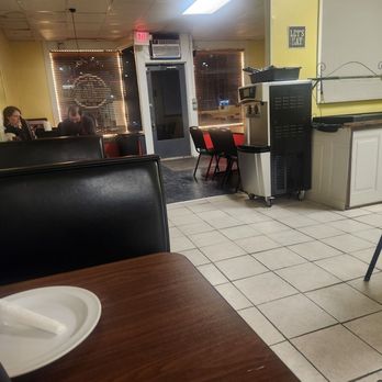 The Oven - Front door and more seating - Pizza Near Me - Owensboro, Kentucky The Oven - Front door and more seating - Pizza Near Me - Owensboro, Kentucky