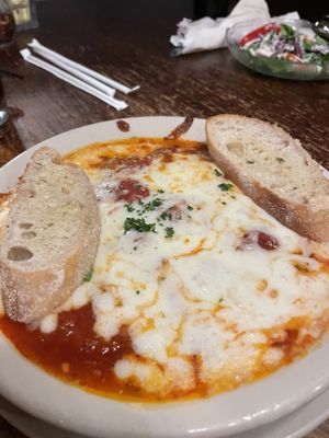 Fellini's by null