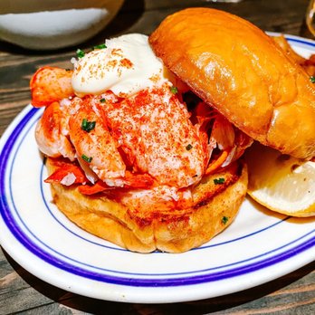 BeetleCat - Lobster Roll - Seafood Near Me - Atlanta, Georgia BeetleCat - Lobster Roll - Seafood Near Me - Atlanta, Georgia