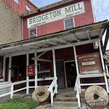 Bridgeton Mill - Local Flavor Near Me - Bridgeton, Indiana