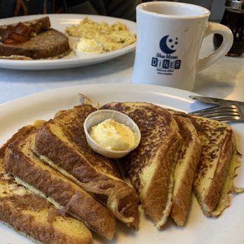 Blue Moon Diner - French toast (w/o powder sugar on my request) - American Near Me - Beaverton, Oregon Blue Moon Diner - French toast (w/o powder sugar on my request) - American Near Me - Beaverton, Oregon