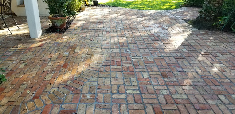 Slide of Action Plus Pressure Cleaning