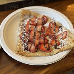 Crepes De Paris - Dark chocolate crepe with strawberry (can sub for bananas)