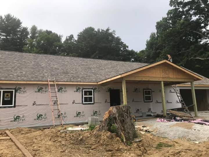 Slide of Ellis Construction & Roofing