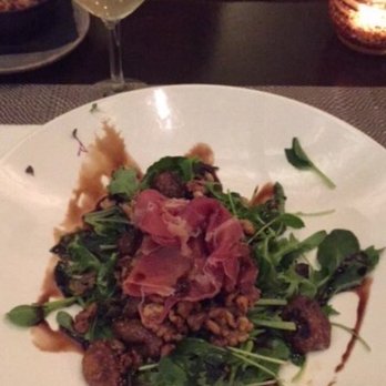 Vine Eatery & Bar - Fig salad - Tapas Bars Near Me - Taupo, WKO