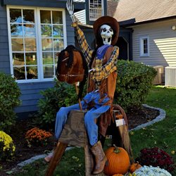 Olde Mistick Village - Sites of Old Mistic Village at Halloween time