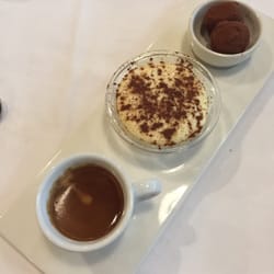La Tagliatella en Platja d´Aro - Fresh truffles and tiramisu. So so good!
