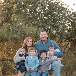 Bar-B-Clean Central Texas - The family of six!