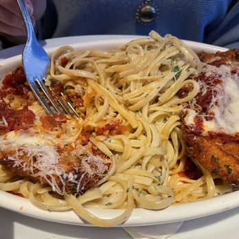 Bravo! Italian Kitchen - Chicken Parmesan - Italian Near Me - Fredericksburg, Virginia