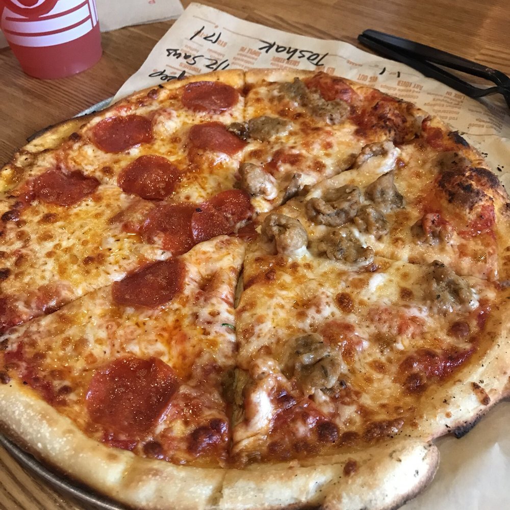 Blaze Pizza - Pizza Near Me - Glendale, California Blaze Pizza - Pizza Near Me - Glendale, California