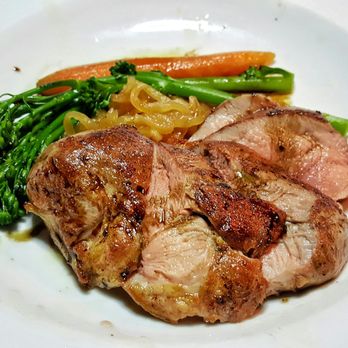 Barrique - Lightly smoked Maple duck breast with caramelized onions - Wine Bars Near Me - Venice, California