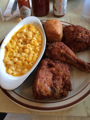 Dinah's Chicken Glendale by null