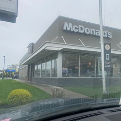 McDonald's - Entrance from RT 22