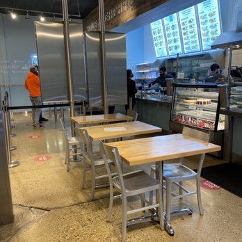 Café Zupas - Order counter - Salad Near Me - Schaumburg, Illinois