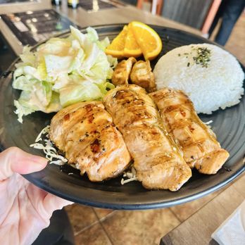 Kakuna Sushi - Salmon teriyaki Bento Box - Ramen Near Me - San Jose, California