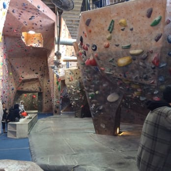 Hangar 18 - Upland - Climbing Near Me - Upland, California Hangar 18 - Upland - Climbing Near Me - Upland, California