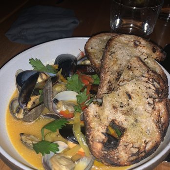 Dame - Wine Bars Near Me - Portland, Oregon