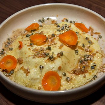 Elske - Soft scrambled eggs with confit chicken thigh and crispy grains - Scandinavian Near Me - Chicago, Illinois Elske - Soft scrambled eggs with confit chicken thigh and crispy grains - Scandinavian Near Me - Chicago, Illinois