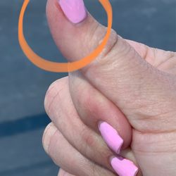 Caesars Nails & Day Spa - 4 days post service ; chipped