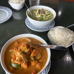 Pumpkin curry and green curry