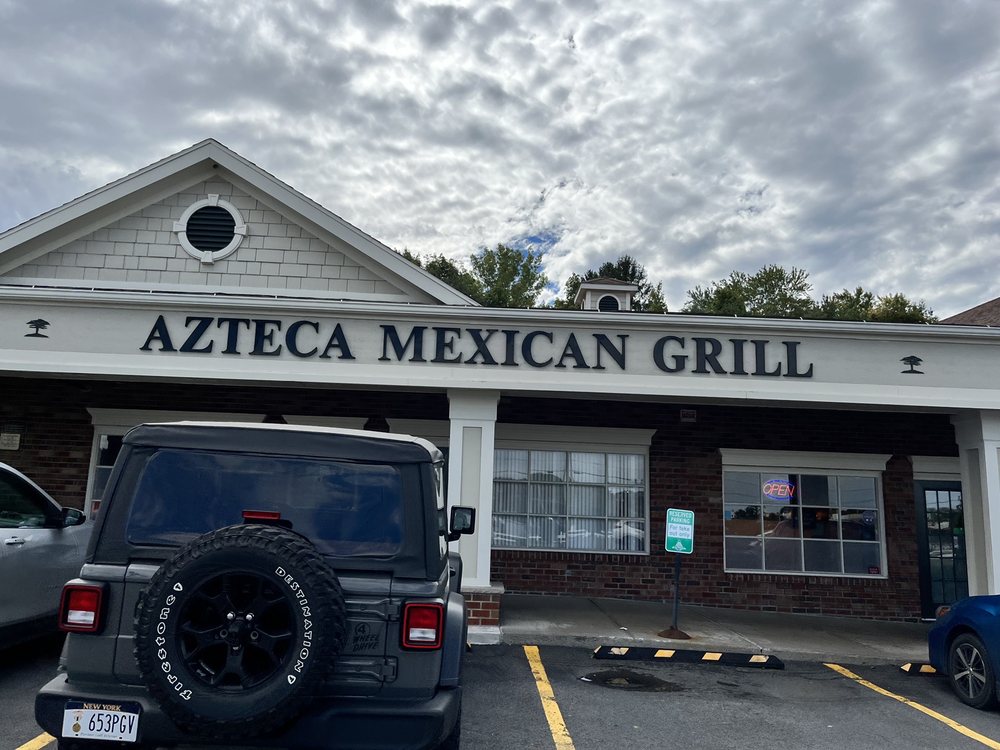 Azteca Mexican Grill