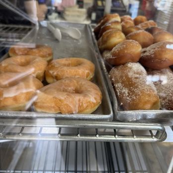 Four Sisters Bakery - baked items - Caterers Near Me - Wailuku, Hawaii Four Sisters Bakery - baked items - Caterers Near Me - Wailuku, Hawaii