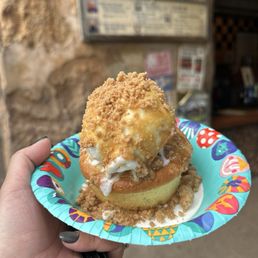 Pineapple Crisp Sundae Pineapple Crisp Sundae