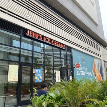 Jeni's Splendid Ice Creams - exterior of shop - Ice Cream & Frozen Yogurt Near Me - McLean, Virginia Jeni's Splendid Ice Creams - exterior of shop - Ice Cream & Frozen Yogurt Near Me - McLean, Virginia