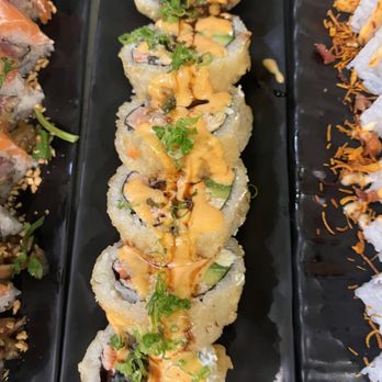 Kakuna Sushi - Warriors Roll - Sushi Bars Near Me - San Leandro, California