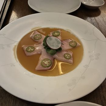 Matsuhisa - Yellowtail Yellowtail Sashimi with Jalapeno (6) - Sushi Bars Near Me - Denver, Colorado Matsuhisa - Yellowtail Yellowtail Sashimi with Jalapeno (6) - Sushi Bars Near Me - Denver, Colorado